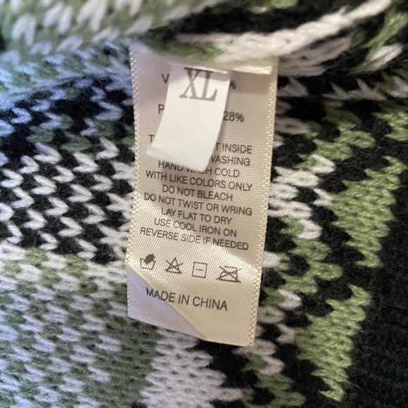 Original Goods For Girls and Perfect Life Holiday Festive Button Cardigan- Sz-XL - Picture 10 of 16